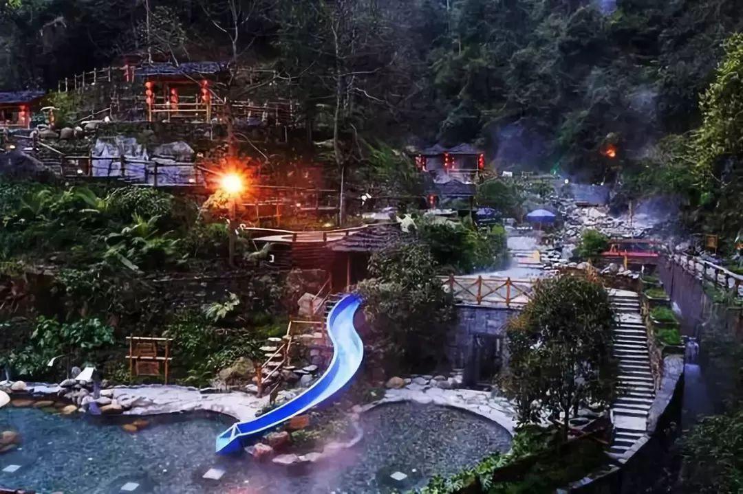 老师讲课水平不一定与学生成绩有关，为什么会这么说呢？游戏画面